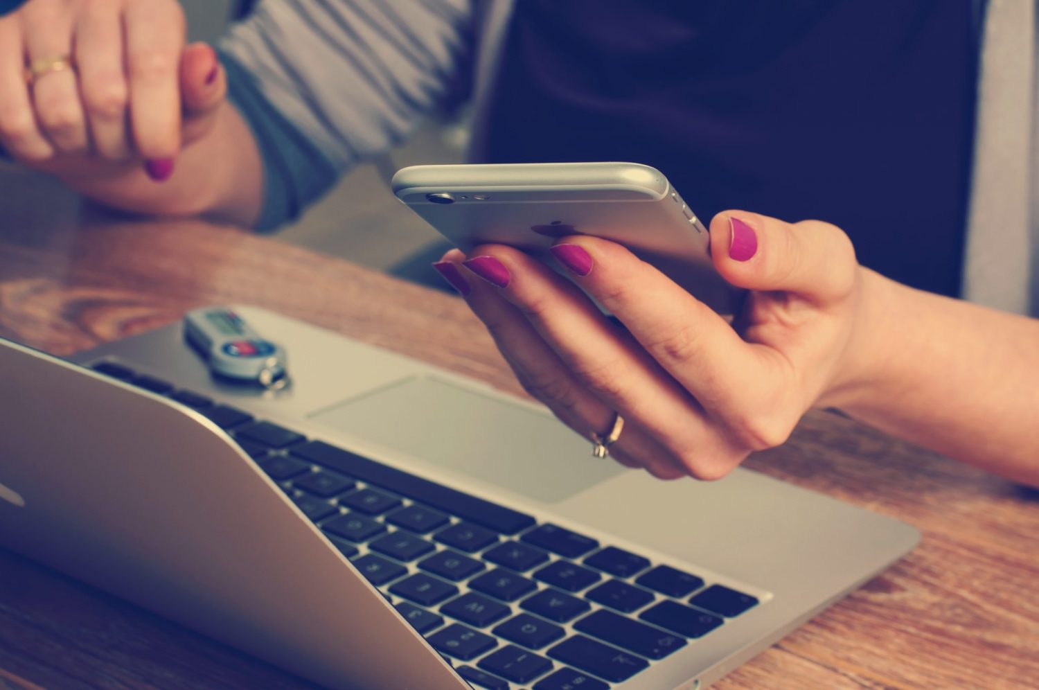 Phone Hypnosis and Hypnotherapy sessions Phone Hypnosis and Hypnotherapy sessions